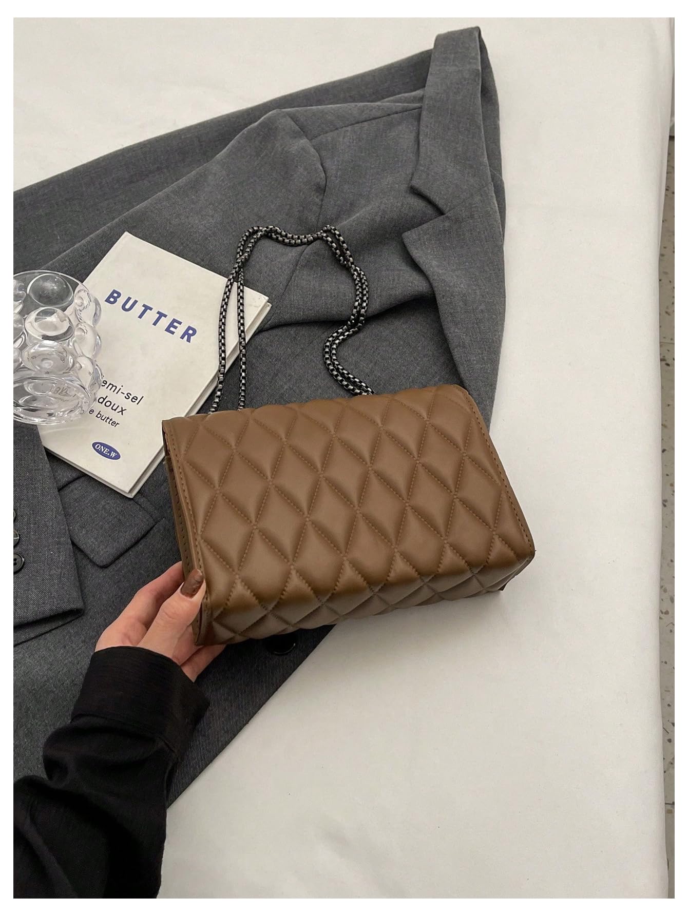 Brown quilted flap shoulder bag - Image 6