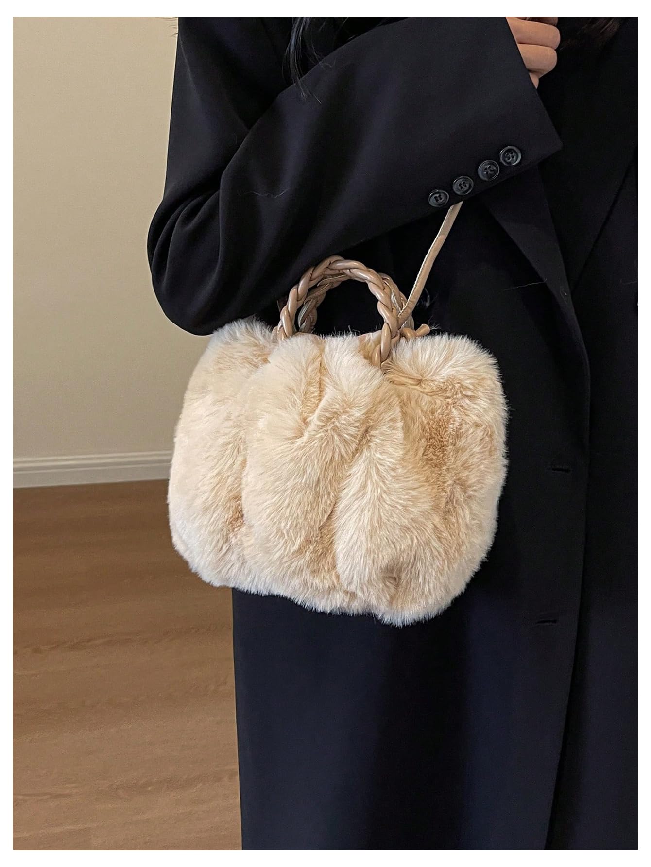Beige faux fur handbag - Image 3
