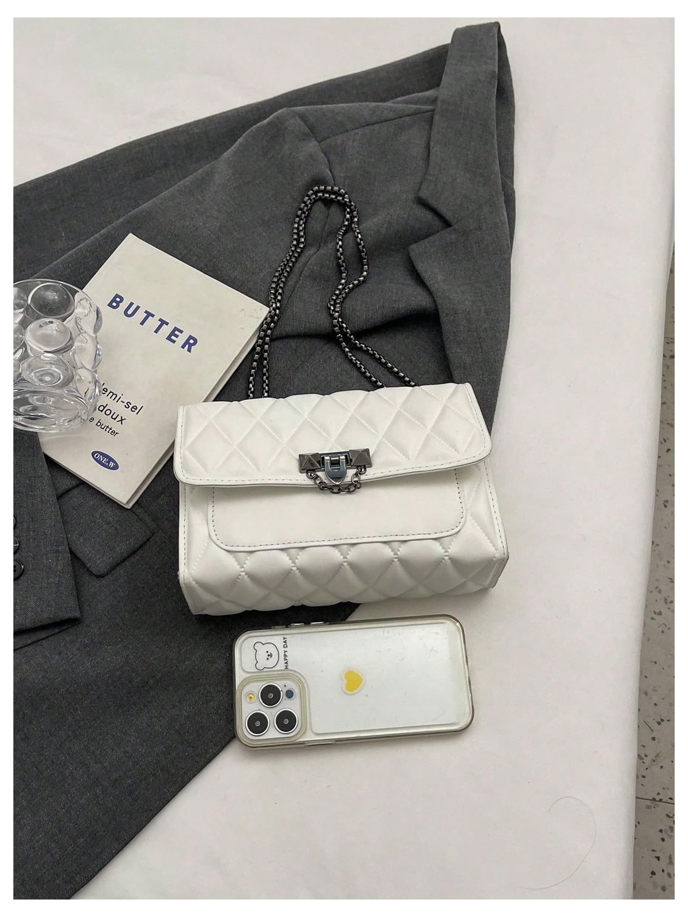 White quilted flap shoulder bag - Image 5