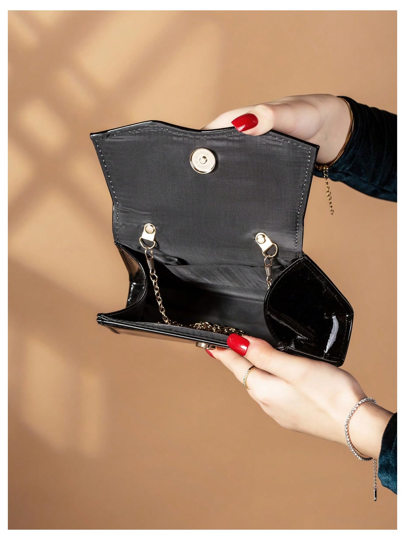 Black structured flap handbag - Image 5