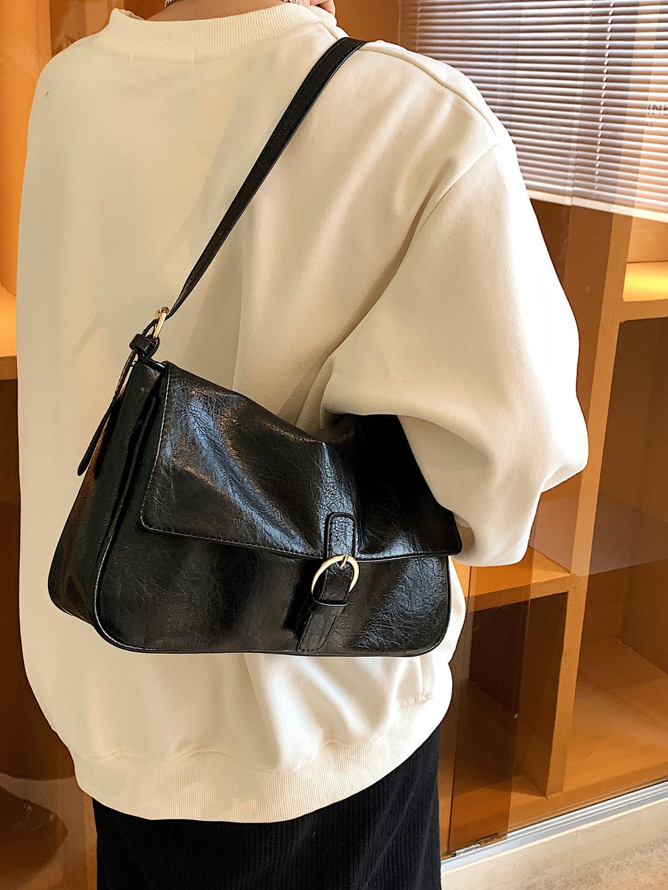 Black Minimalist Shoulder Bag with Ring Detail - Image 4